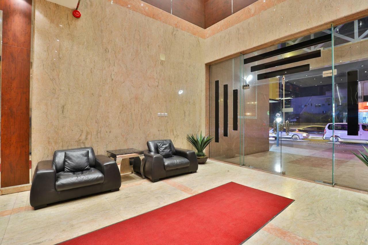 قصر اليمامة للاجنحة الفندقية-فرع السلام Riyadh Ngoại thất bức ảnh